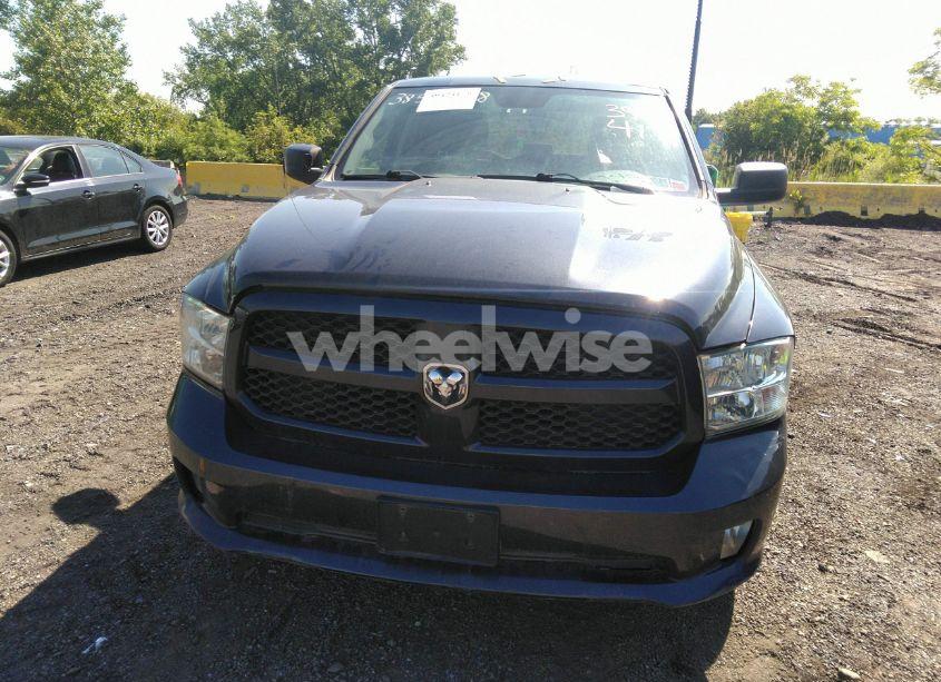 Photo 12 of 2017 Ram 1500 EXPRESS QUAD CAB 4X4 6'4 BOX (VIN 1C6RR7FG7HS594376)