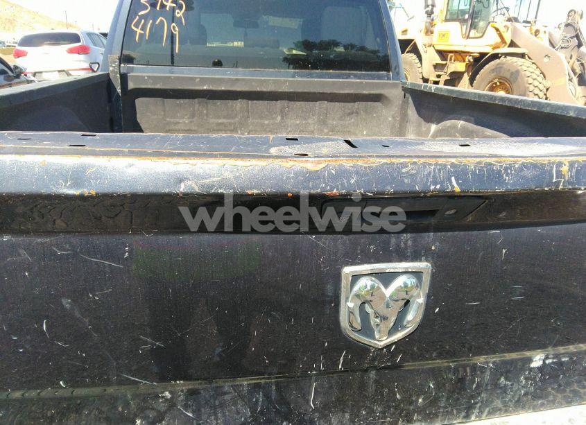 Photo 18 of 2017 Ram 1500 EXPRESS QUAD CAB 4X4 6'4 BOX (VIN 1C6RR7FG7HS594376)