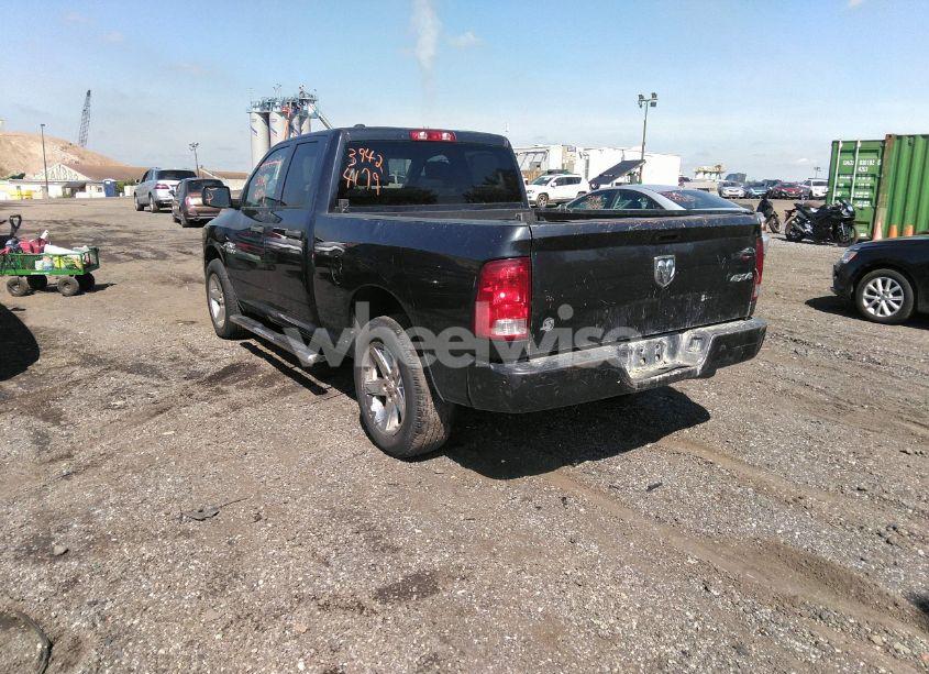 Photo 3 of 2017 Ram 1500 EXPRESS QUAD CAB 4X4 6'4 BOX (VIN 1C6RR7FG7HS594376)