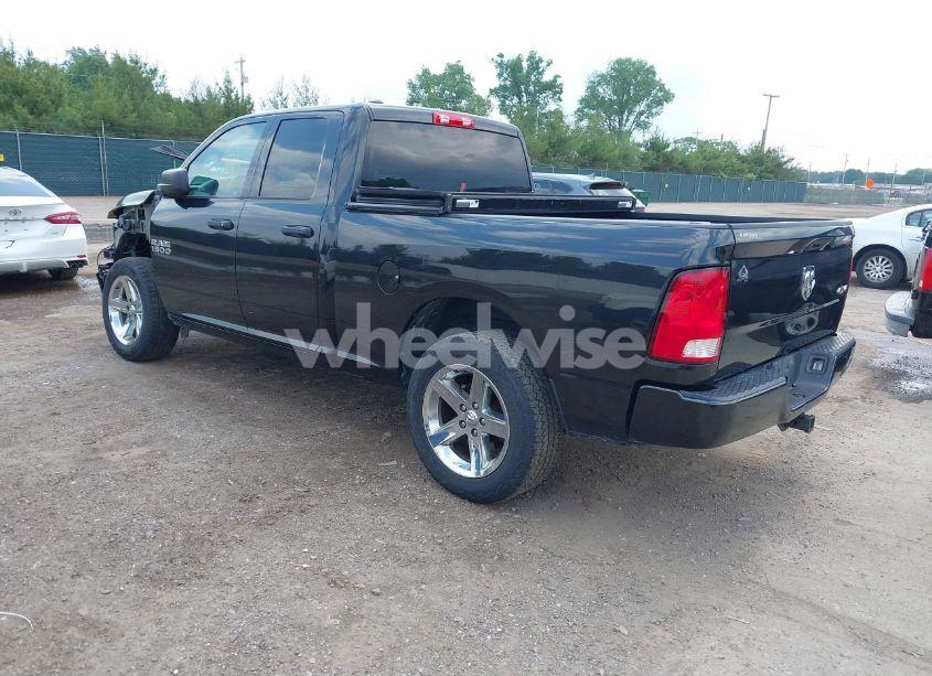 Photo 3 of 2017 Ram 1500 EXPRESS 4X4 6'4 BOX (VIN 1C6RR7FG7HS620751)