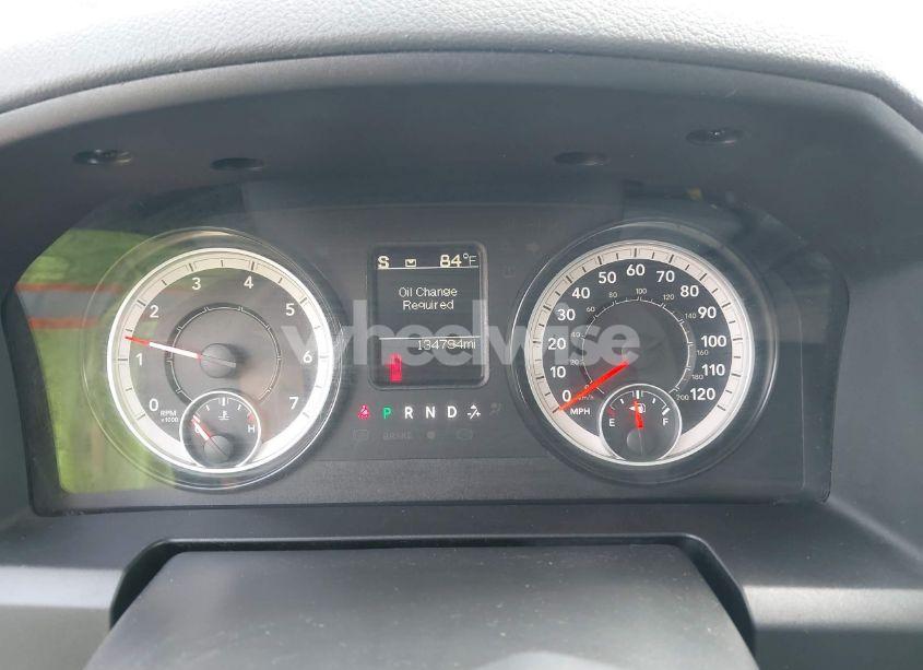 Photo 7 of 2017 Ram 1500 EXPRESS 4X4 6'4 BOX (VIN 1C6RR7FG7HS620751)