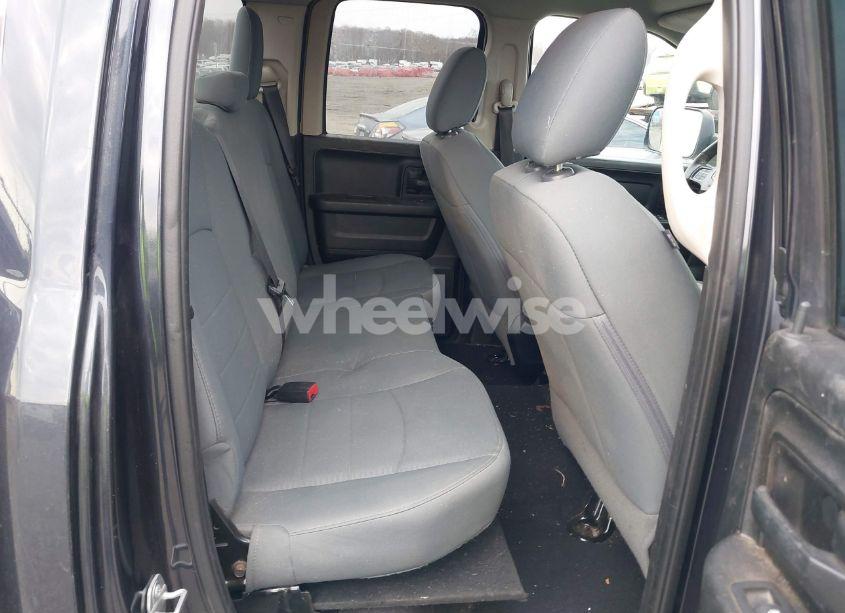 Photo 8 of 2017 Ram 1500 TRADESMAN 4X4 6'4 BOX (VIN 1C6RR7FG7HS743580)