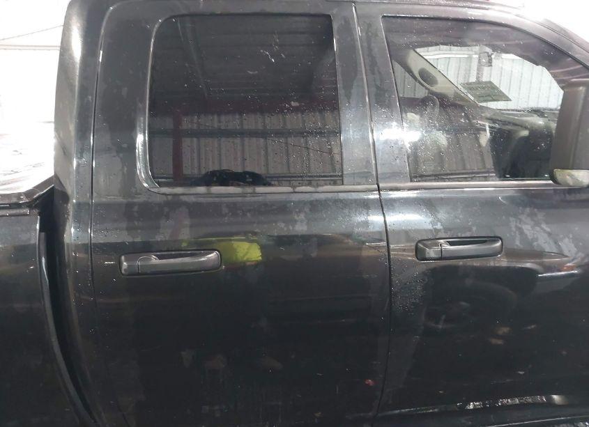 Photo 13 of 2018 Ram 1500 ST (VIN 1C6RR7FG7JS235647)