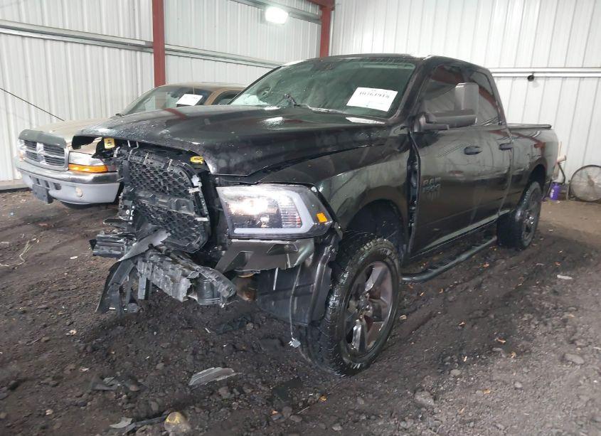 Photo 2 of 2018 Ram 1500 ST (VIN 1C6RR7FG7JS235647)