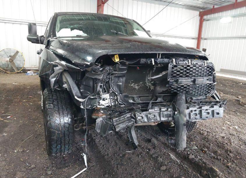 Photo 6 of 2018 Ram 1500 ST (VIN 1C6RR7FG7JS235647)