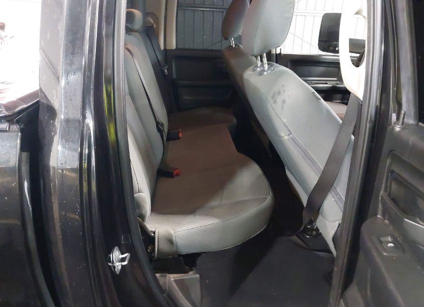 Photo 8 of 2018 Ram 1500 ST (VIN 1C6RR7FG7JS235647)