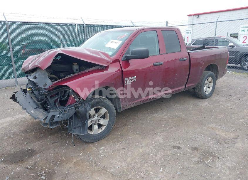 Photo 2 of 2019 Ram 1500 CLASSIC EXPRESS 4X4 6'4 BOX (VIN 1C6RR7FG7KS501699)