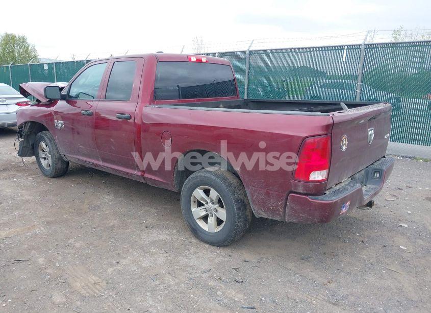 Photo 3 of 2019 Ram 1500 CLASSIC EXPRESS 4X4 6'4 BOX (VIN 1C6RR7FG7KS501699)