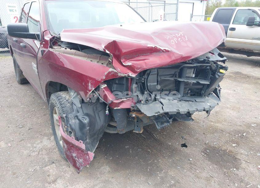 Photo 6 of 2019 Ram 1500 CLASSIC EXPRESS 4X4 6'4 BOX (VIN 1C6RR7FG7KS501699)