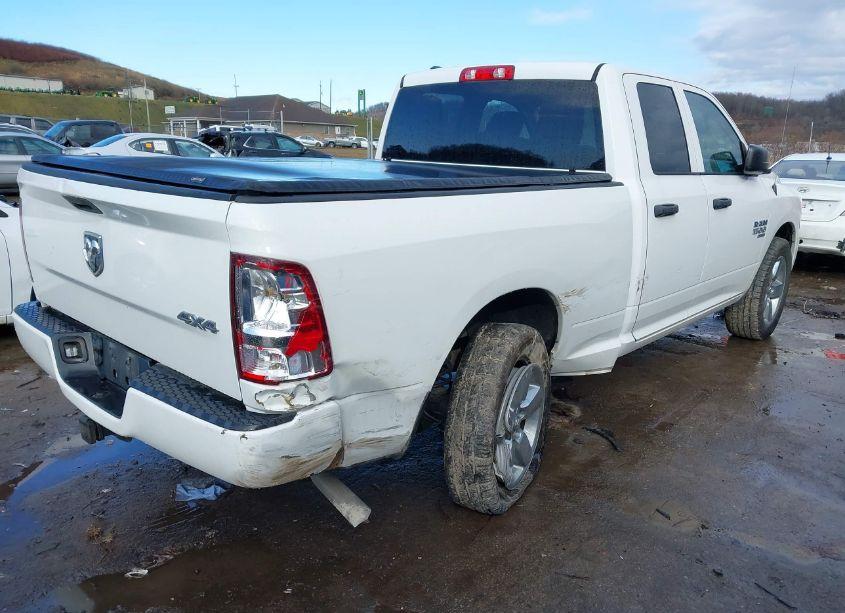 Photo 4 of 2019 Ram 1500 CLASSIC EXPRESS 4X4 6'4 BOX (VIN 1C6RR7FG7KS501802)