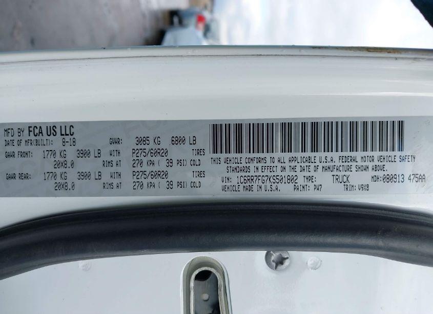 Photo 9 of 2019 Ram 1500 CLASSIC EXPRESS 4X4 6'4 BOX (VIN 1C6RR7FG7KS501802)