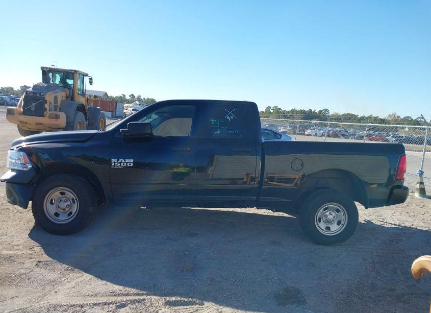 Photo 14 of 2023 Ram 1500 CLASSIC TRADESMAN 4X4 6'4 BOX (VIN 1C6RR7FG7PS594523)