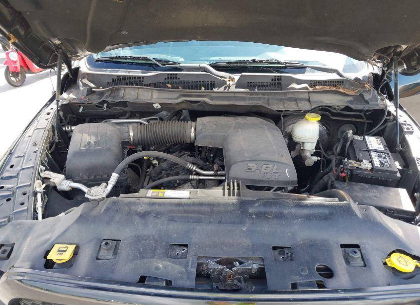 Photo 10 of 2017 Ram 1500 EXPRESS 4X4 6'4 BOX (VIN 1C6RR7FG8HS850220)