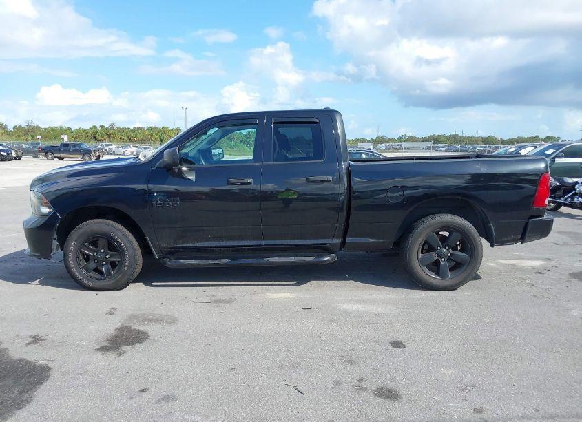 Photo 14 of 2017 Ram 1500 EXPRESS 4X4 6'4 BOX (VIN 1C6RR7FG8HS850220)