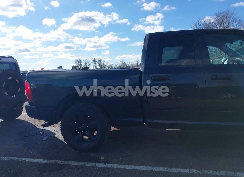 Photo 6 of 2018 Ram 1500 EXPRESS 4X4 6'4 BOX (VIN 1C6RR7FG8JS285151)