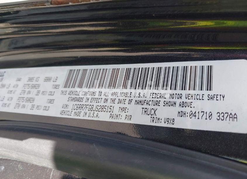 Photo 9 of 2018 Ram 1500 EXPRESS 4X4 6'4 BOX (VIN 1C6RR7FG8JS285151)