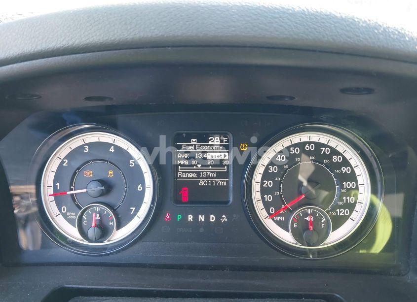 Photo 15 of 2018 Ram 1500 EXPRESS 4X4 6'4 BOX (VIN 1C6RR7FG8JS334512)