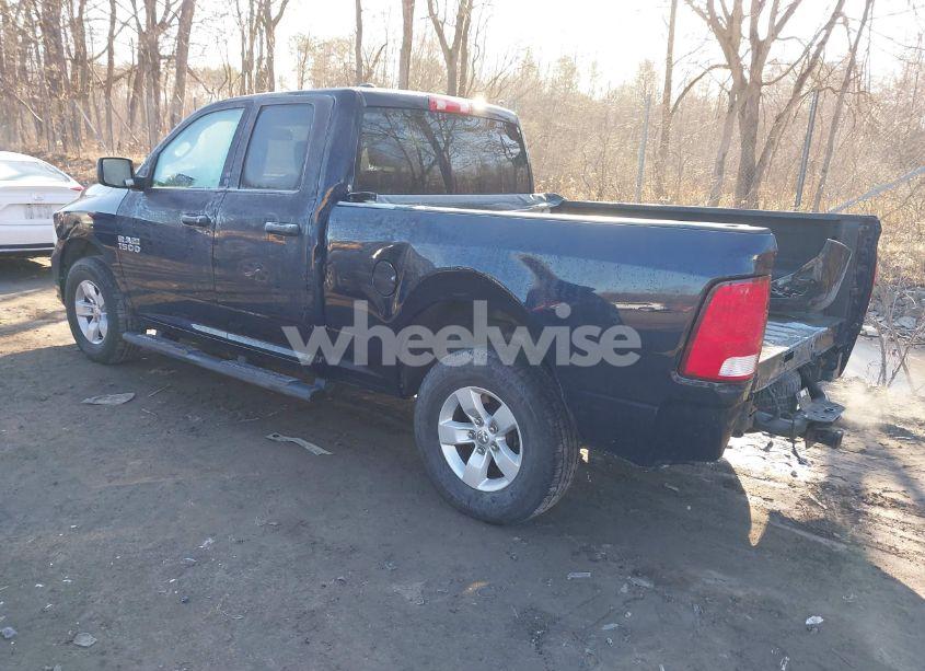 Photo 3 of 2018 Ram 1500 EXPRESS 4X4 6'4 BOX (VIN 1C6RR7FG8JS334512)