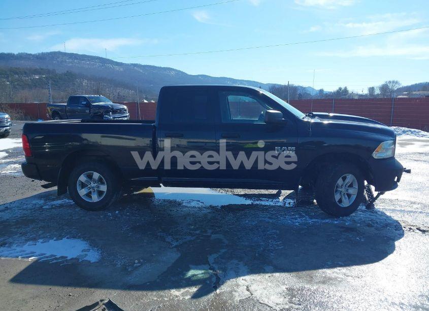 Photo 13 of 2019 Ram 1500 CLASSIC EXPRESS 4X4 6'4 BOX (VIN 1C6RR7FG8KS520357)