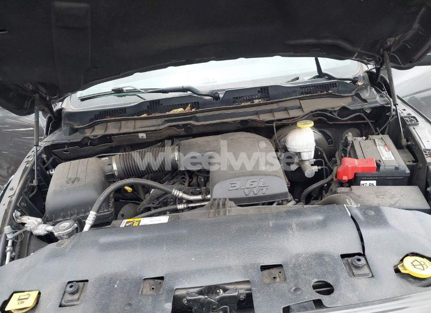 Photo 10 of 2019 Ram 1500 CLASSIC EXPRESS 4X4 6'4 BOX (VIN 1C6RR7FG8KS533240)