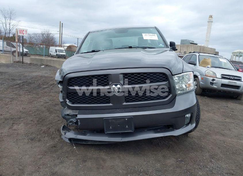 Photo 12 of 2019 Ram 1500 CLASSIC EXPRESS 4X4 6'4 BOX (VIN 1C6RR7FG8KS533240)