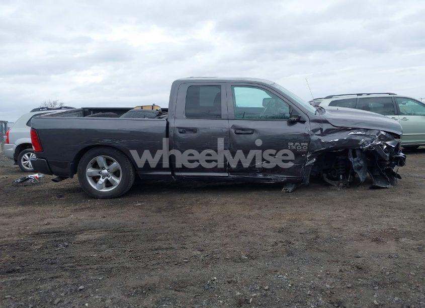 Photo 13 of 2019 Ram 1500 CLASSIC EXPRESS 4X4 6'4 BOX (VIN 1C6RR7FG8KS533240)