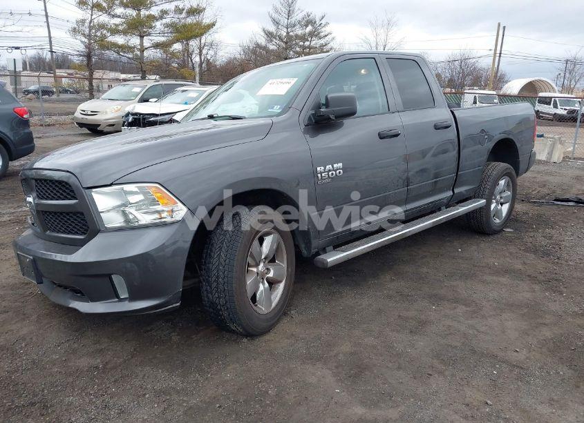 Photo 2 of 2019 Ram 1500 CLASSIC EXPRESS 4X4 6'4 BOX (VIN 1C6RR7FG8KS533240)