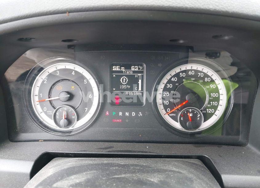 Photo 7 of 2019 Ram 1500 CLASSIC EXPRESS 4X4 6'4 BOX (VIN 1C6RR7FG8KS533240)