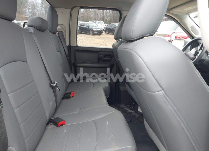 Photo 8 of 2019 Ram 1500 CLASSIC TRADESMAN 4X4 6'4 BOX (VIN 1C6RR7FG8KS655645)