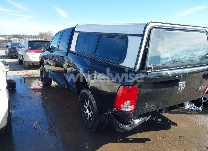 Photo 3 of 2019 Ram 1500 CLASSIC TRADESMAN 4X4 6'4 BOX (VIN 1C6RR7FG8KS682473)