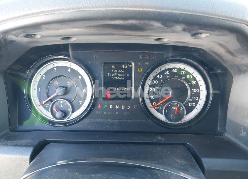 Photo 7 of 2019 Ram 1500 CLASSIC TRADESMAN 4X4 6'4 BOX (VIN 1C6RR7FG8KS682473)