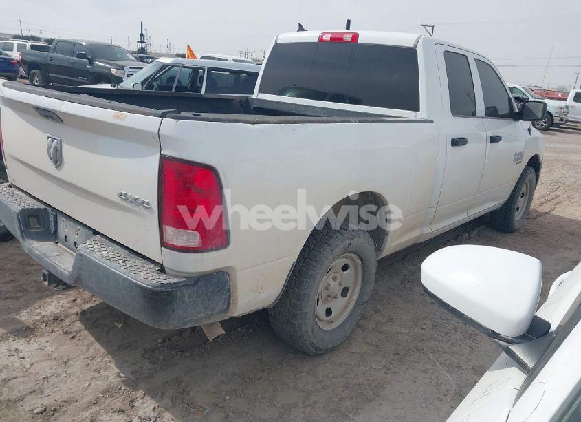 Photo 4 of 2022 Ram 1500 CLASSIC TRADESMAN 4X4 6'4 BOX (VIN 1C6RR7FG8NS244914)