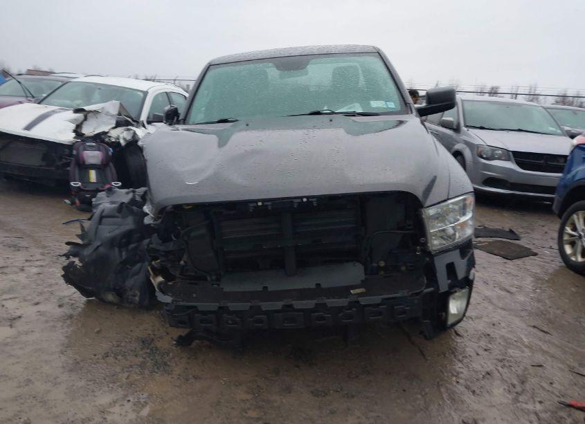 Photo 13 of 2017 Ram 1500 EXPRESS 4X4 6'4 BOX (VIN 1C6RR7FG9HS702707)