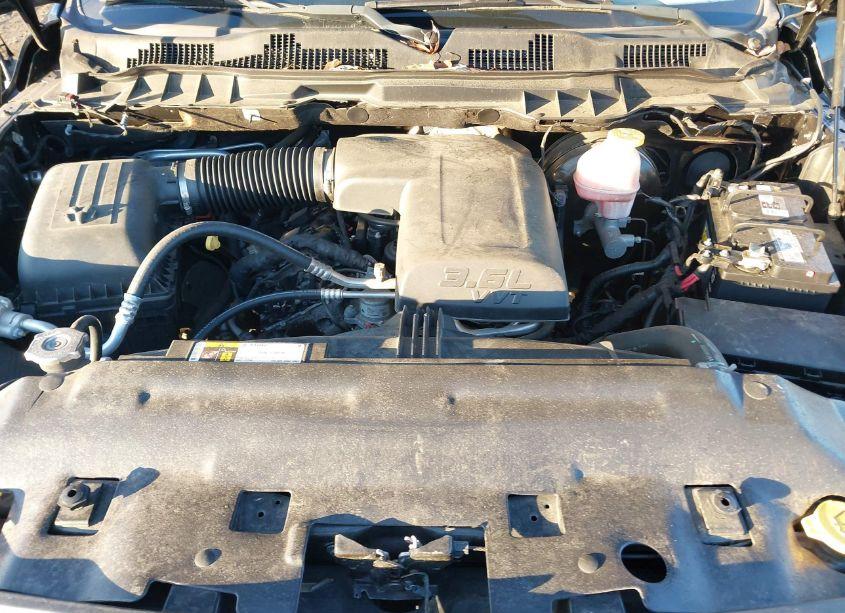 Photo 10 of 2018 Ram 1500 TRADESMAN 4X4 6'4 BOX (VIN 1C6RR7FG9JS247766)