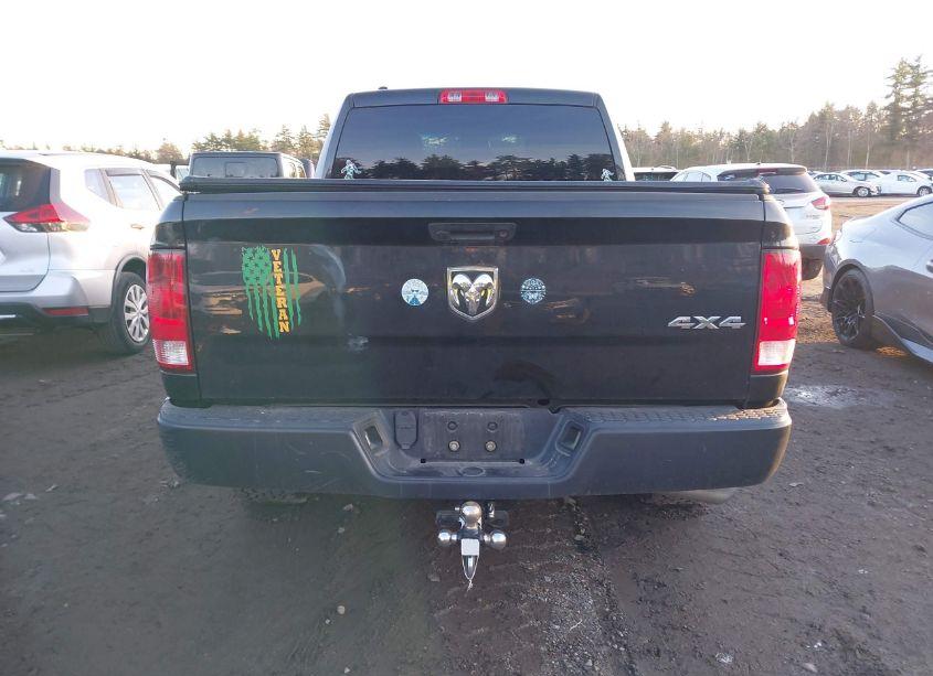 Photo 16 of 2018 Ram 1500 TRADESMAN 4X4 6'4 BOX (VIN 1C6RR7FG9JS247766)
