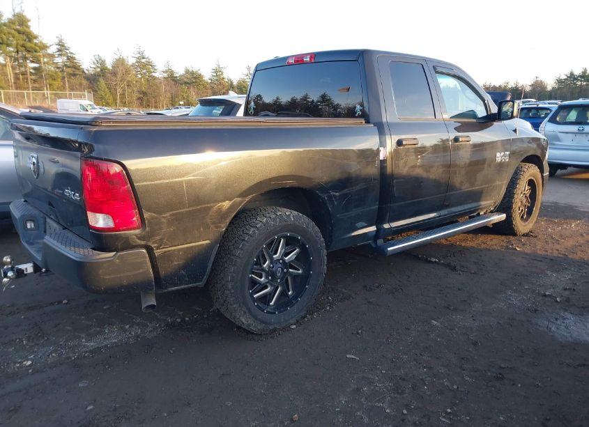 Photo 4 of 2018 Ram 1500 TRADESMAN 4X4 6'4 BOX (VIN 1C6RR7FG9JS247766)