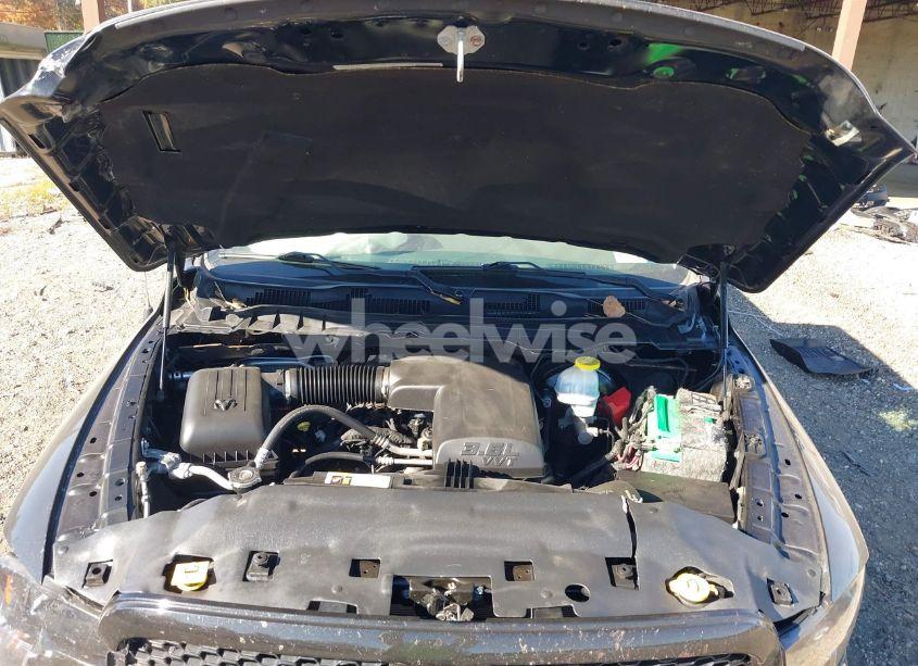 Photo 10 of 2019 Ram 1500 CLASSIC EXPRESS 4X4 6'4 BOX (VIN 1C6RR7FG9KS502384)