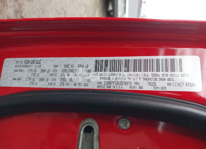 Photo 9 of 2019 Ram 1500 CLASSIC EXPRESS 4X4 6'4 BOX (VIN 1C6RR7FG9KS578073)