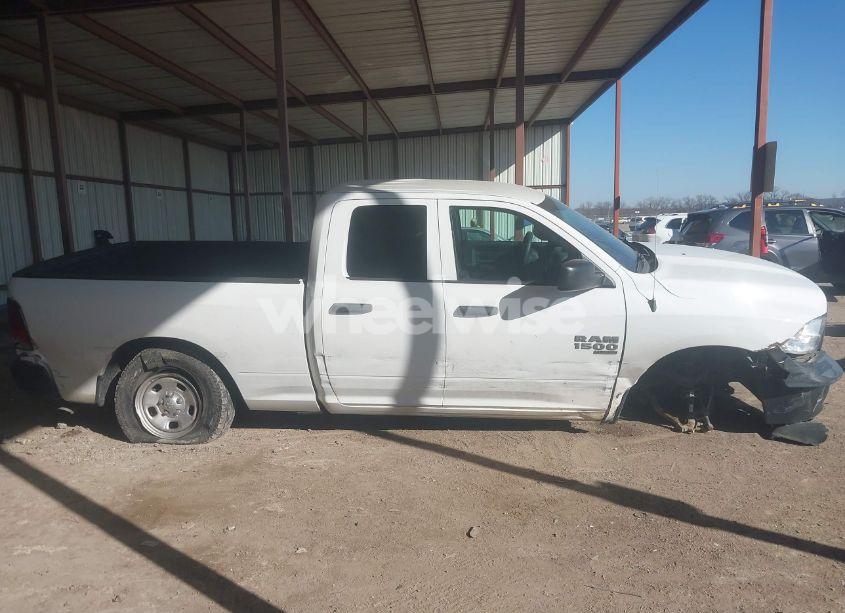 Photo 13 of 2019 Ram 1500 CLASSIC TRADESMAN 4X4 6'4 BOX (VIN 1C6RR7FGXKS635851)