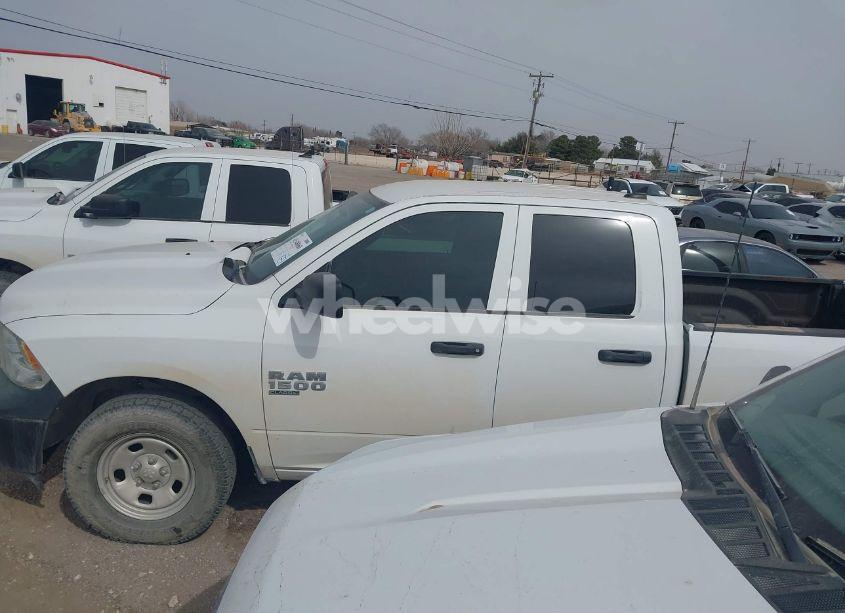 Photo 13 of 2022 Ram 1500 CLASSIC TRADESMAN 4X4 6'4 BOX (VIN 1C6RR7FGXNS244915)