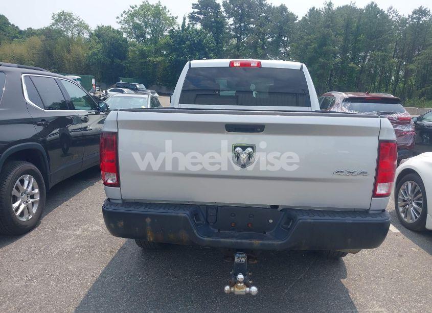 Photo 16 of 2018 Ram 1500 TRADESMAN 4X4 6'4 BOX (VIN 1C6RR7FM1JS238310)