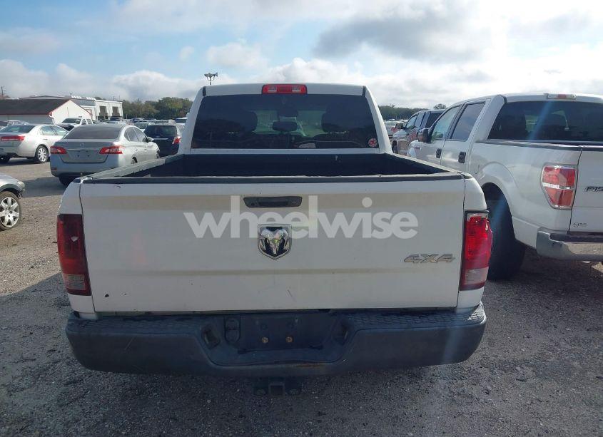 Photo 16 of 2018 Ram 1500 TRADESMAN 4X4 6'4 BOX (VIN 1C6RR7FM1JS268701)