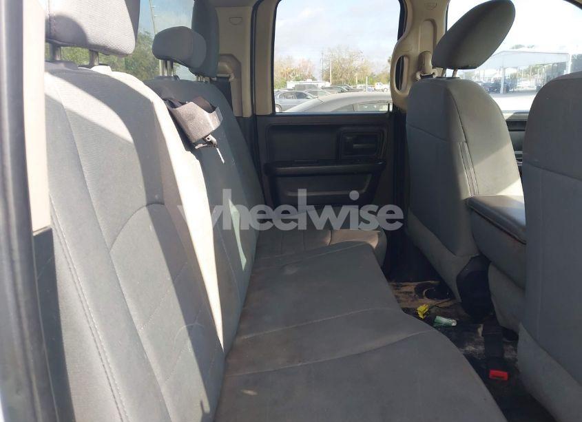 Photo 8 of 2018 Ram 1500 TRADESMAN 4X4 6'4 BOX (VIN 1C6RR7FM1JS268701)