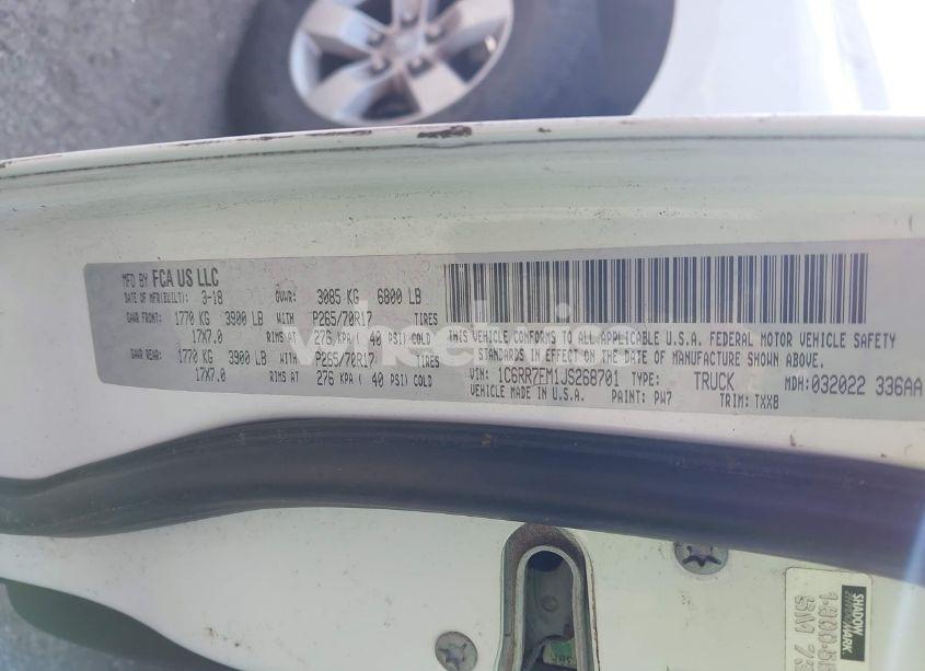 Photo 9 of 2018 Ram 1500 TRADESMAN 4X4 6'4 BOX (VIN 1C6RR7FM1JS268701)