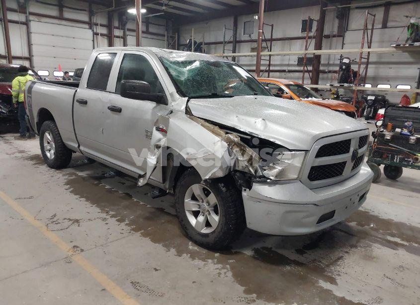 2016 Ram 1500 ST (VIN 1C6RR7FM3GS237913) main photo