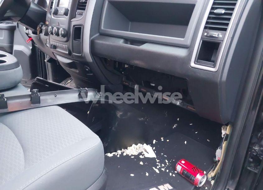 Photo 6 of 2017 Ram 1500 TRADESMAN 4X4 6'4 BOX (VIN 1C6RR7FT0HS551785)