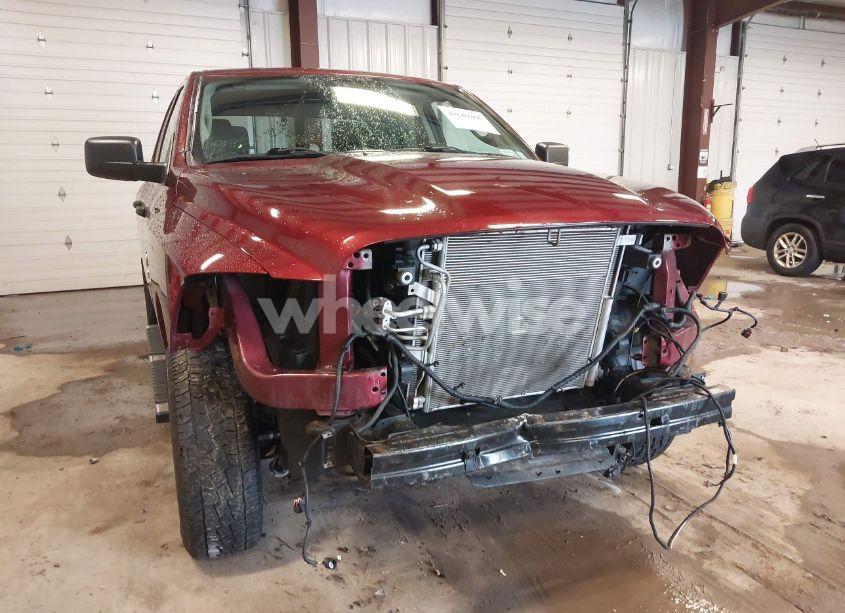 Photo 6 of 2019 Ram 1500 CLASSIC EXPRESS 4X4 6'4 BOX (VIN 1C6RR7FT0KS546772)