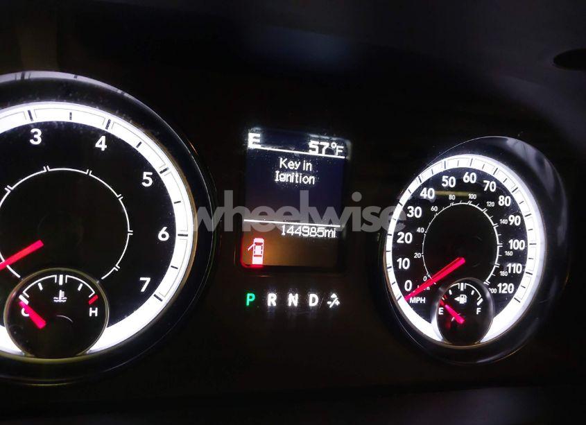 Photo 7 of 2019 Ram 1500 CLASSIC EXPRESS 4X4 6'4 BOX (VIN 1C6RR7FT0KS546772)