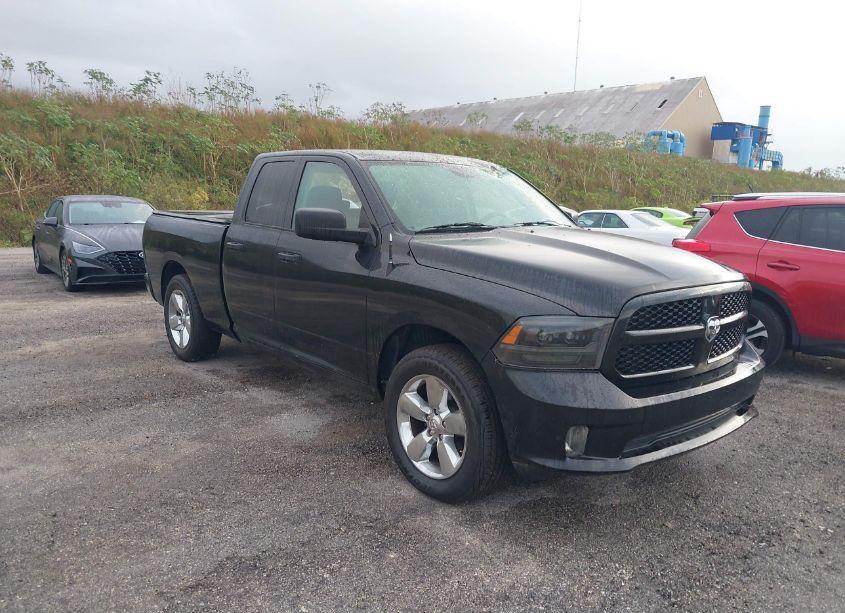 2015 Ram 1500 EXPRESS (VIN 1C6RR7FT1FS706616) main photo