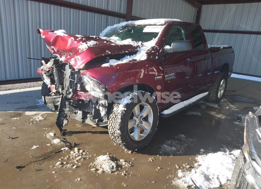 Photo 2 of 2016 Ram 1500 EXPRESS (VIN 1C6RR7FT1GS187729)